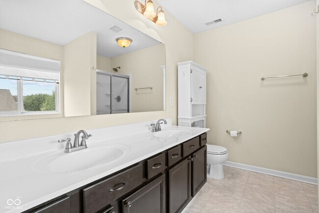 Building Photo - 1265 Blue Haven Way