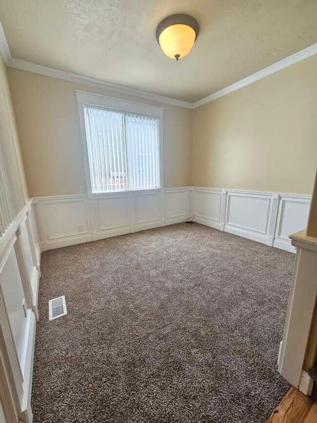 Building Photo - Meridian 5 Bedroom Home - Move in Special!...