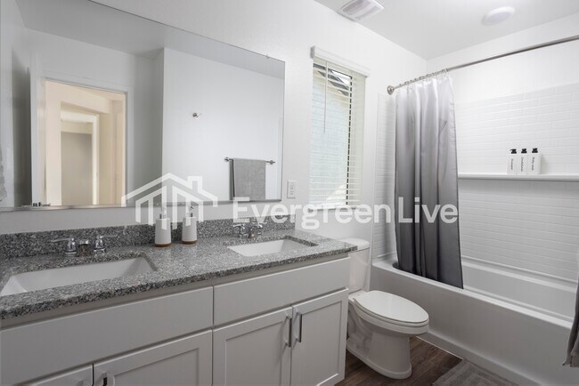 Building Photo - 9117 N 181st Ave