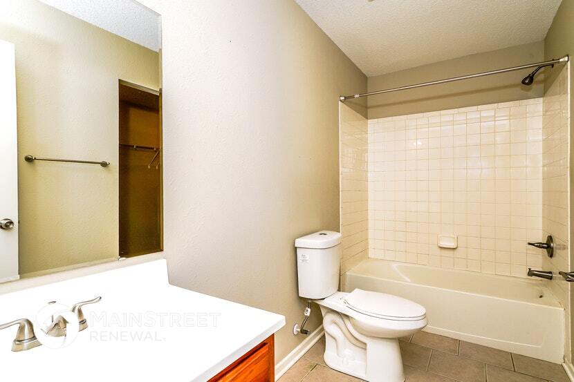 Building Photo - 8346 Ash Grove Dr