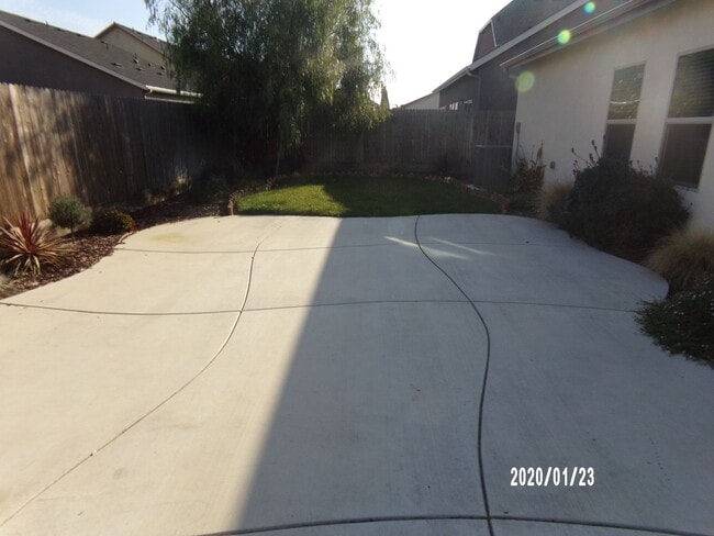 Building Photo - Coming in July!!! 4872 Beckman Way, Merced
