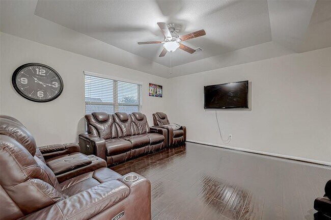Building Photo - 9815 Corben Creek Ln