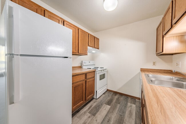 Floorplan - Parkway West Apartment Homes