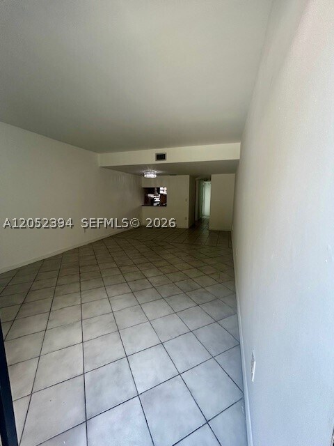 Building Photo - 6221 SW 138th Ct