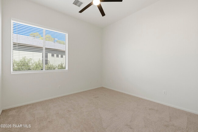 Building Photo - 5917 N Talbot Dr