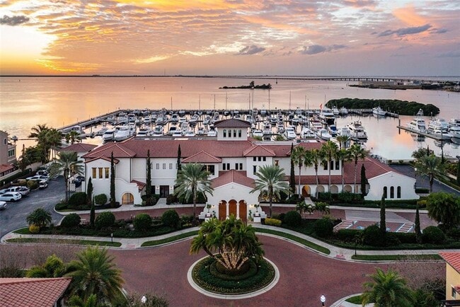 Building Photo - 6012 Yeats Manor Dr