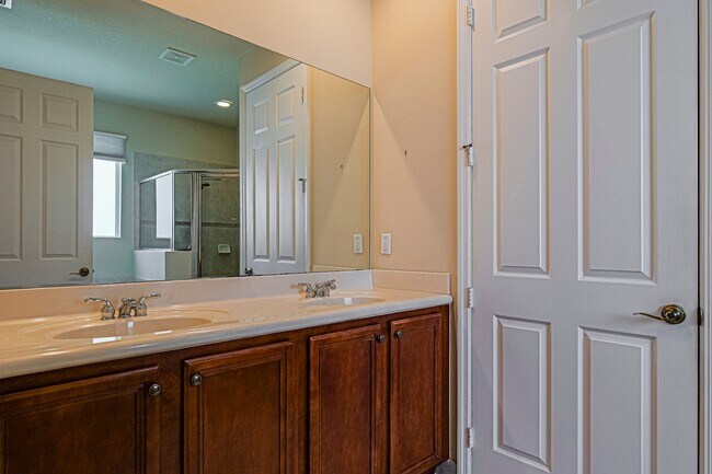 Building Photo - 5561 57th Way