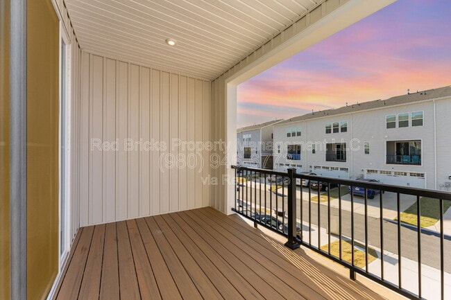 Building Photo - 9908 Violets Dream St NW