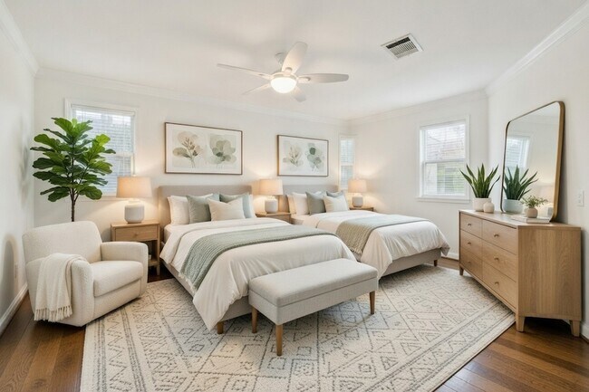 Building Photo - 7914 Candle Ln