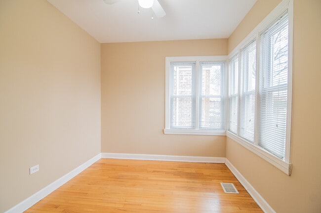 Building Photo - 12123 S Lafayette Ave