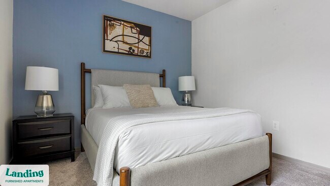 Building Photo - 1505 Fort Clarke Blvd