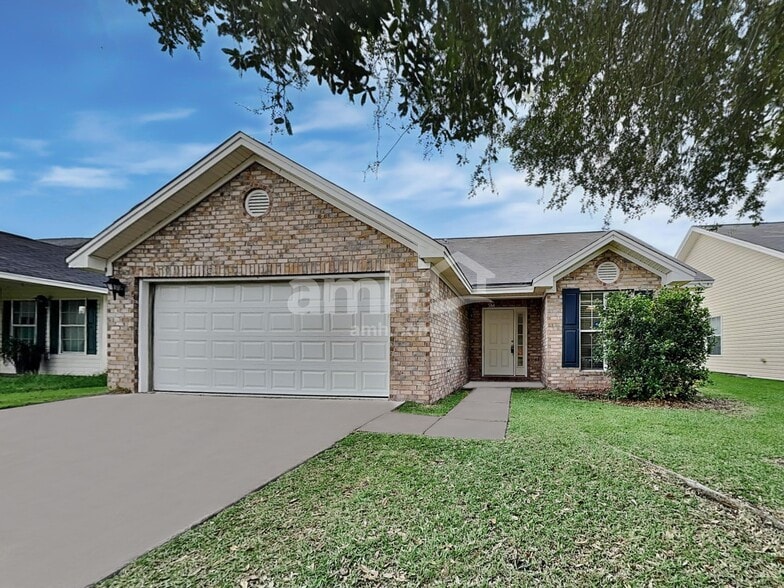 Primary Photo - 5 Stemson Way