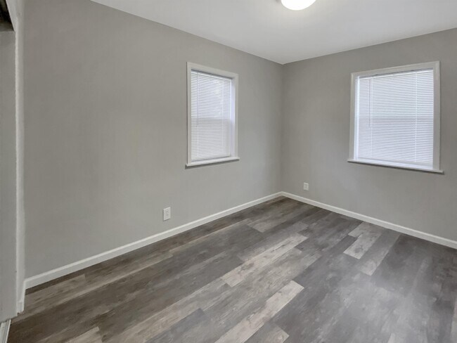 Building Photo - 1175 Ferguson Ave