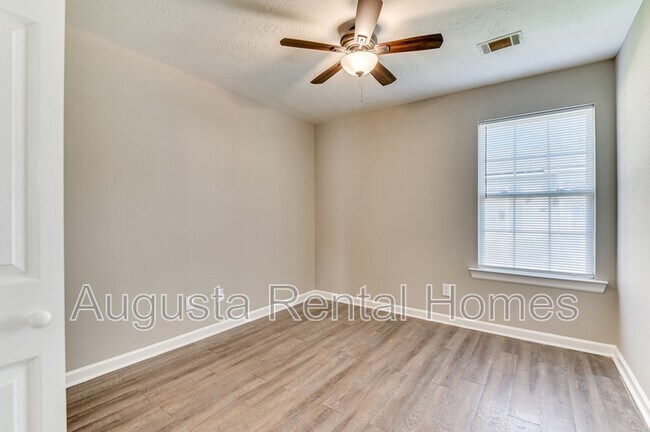 Building Photo - 1718A Hicks St