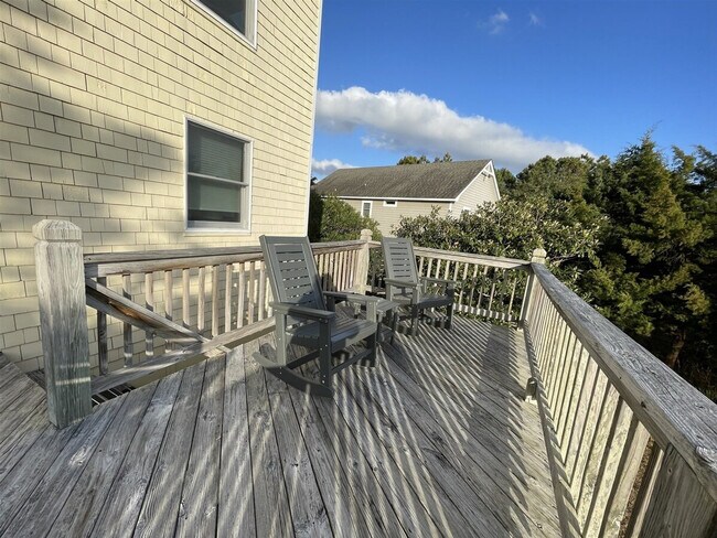 Building Photo - 50085 Timber Trail