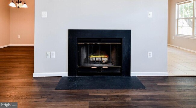 Building Photo - 4529 Running Deer Way