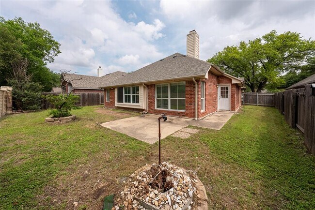 Building Photo - 1853 Dapplegrey Ln