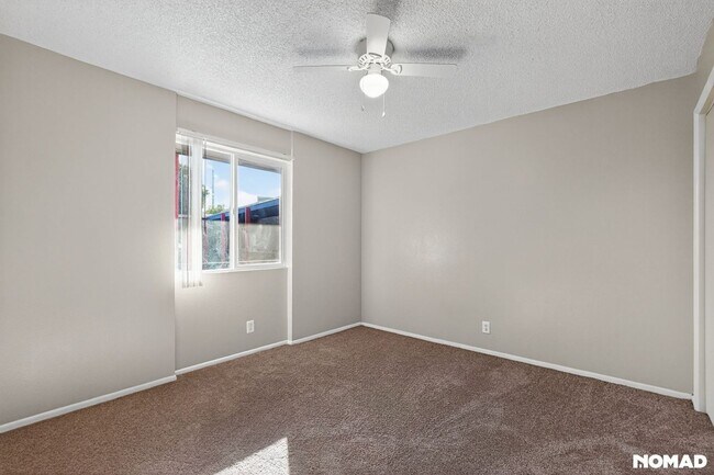 Building Photo - 6502 N 17th Ave