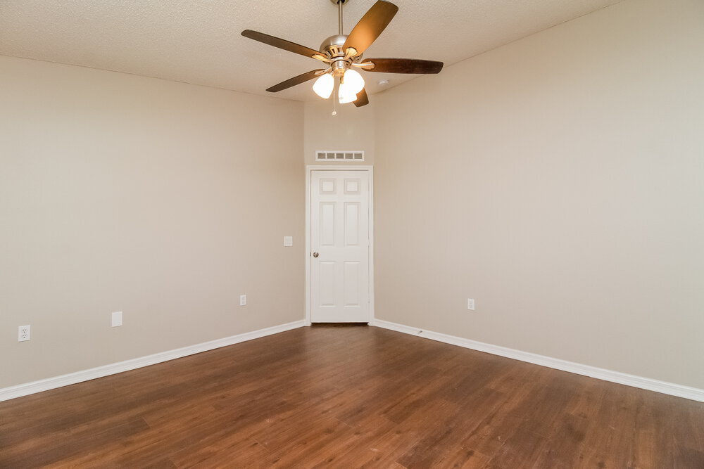 Building Photo - 13825 Econ Woods Ln