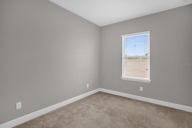 Building Photo - 15537 Honeybell Dr