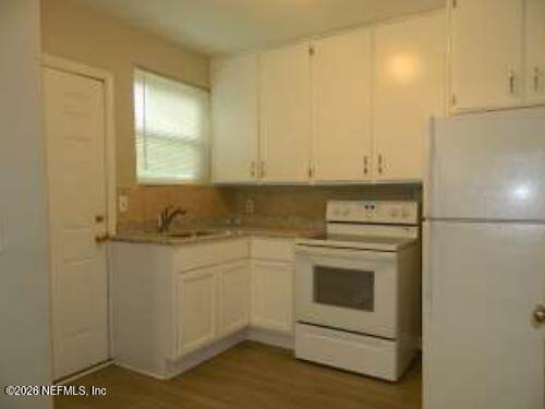 Building Photo - 3168 Belden Cir