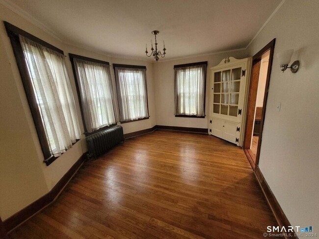 Building Photo - 44 S Elm St