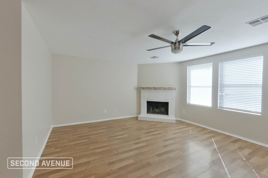 Building Photo - 1669 Hickory Creek Ln