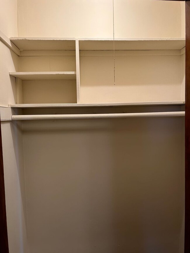 Building Photo - NELSON