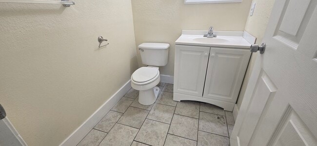 Building Photo - 1313 White Pine Dr