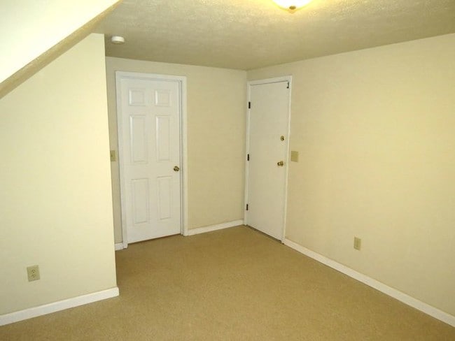 Building Photo - new rental in southern pines