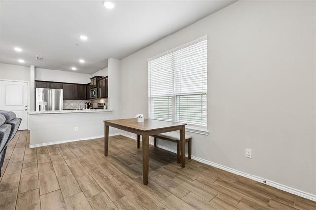 Building Photo - 3120 Providence Pl