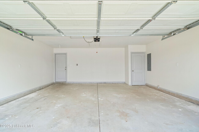 Building Photo - 1212 Kingston St