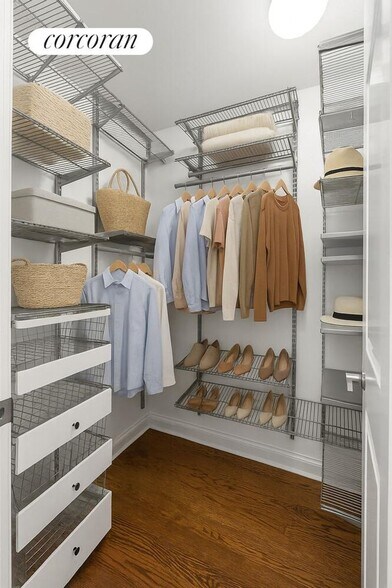 Building Photo - 201 E 25th St