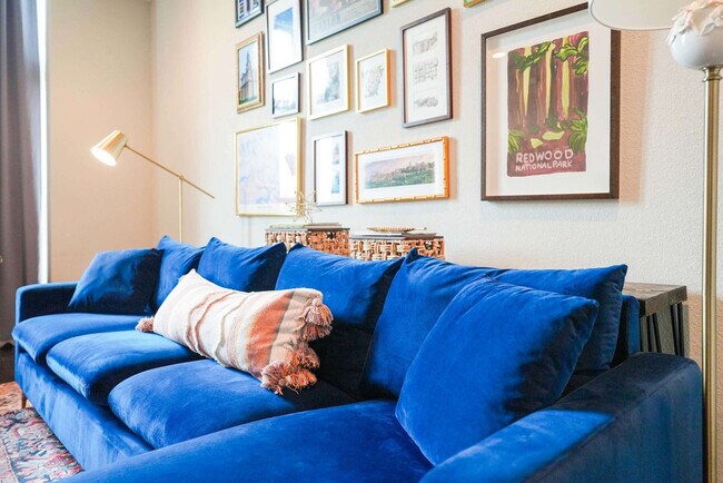 Building Photo - 967 Glass St