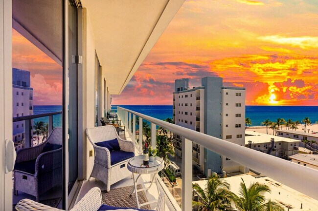 Building Photo - 111 N Ocean Dr