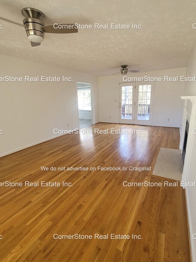 Building Photo - 3942 Watling Ct