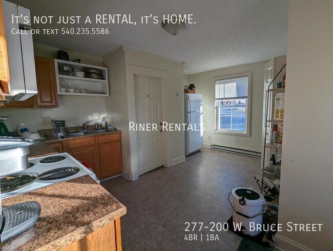 Building Photo - 277-200 W. Bruce Street-