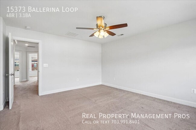 Building Photo - 15373 Ballerina Lp