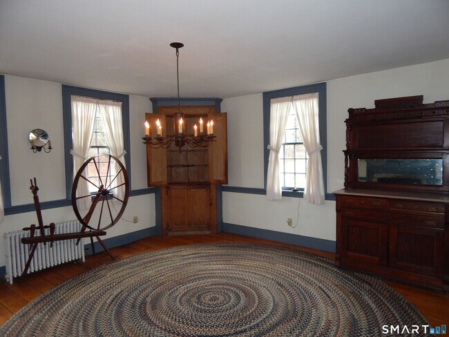 Building Photo - 284 Kick Hill Rd