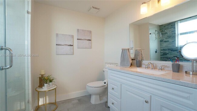 Building Photo - 117 NW 42nd Ave