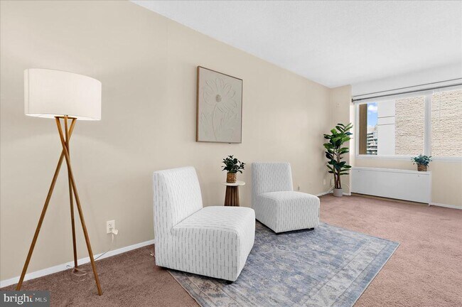 Building Photo - 5500 Friendship Blvd