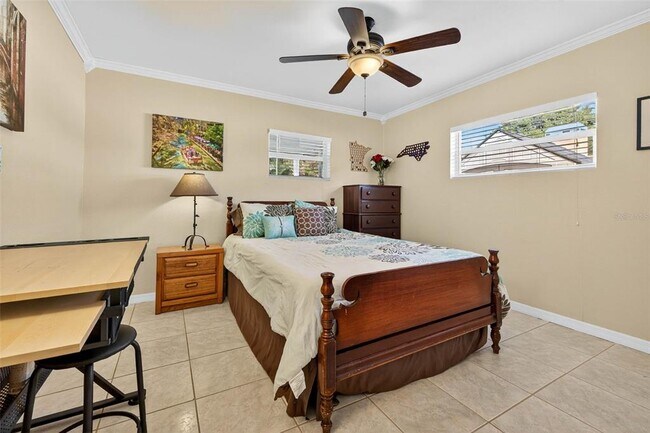 Building Photo - 1334 59th St N