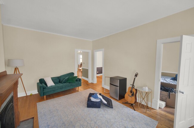 Building Photo - 2036 Sherman Ave