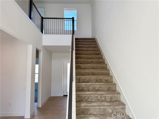 Building Photo - 101 Chapman