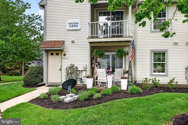 Building Photo - 3302B Ramsbury Ct