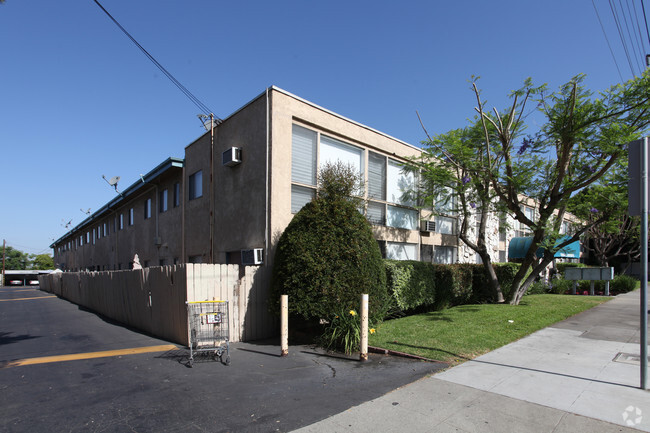 Primary Photo - Stone Gate Apartments