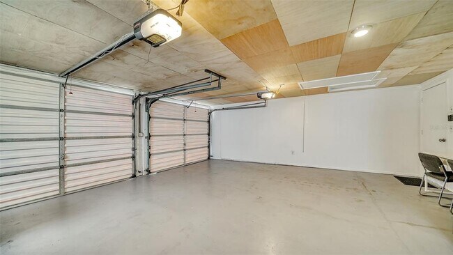 Building Photo - 641 Coral Dr