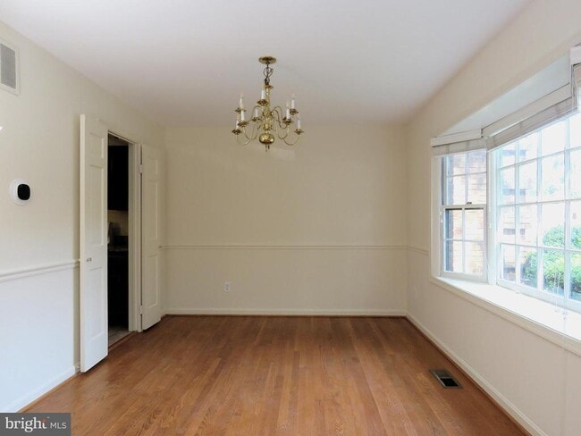 Building Photo - 9226 Bailey Ln