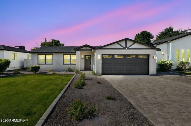 Building Photo - 4232 North 19th Pl