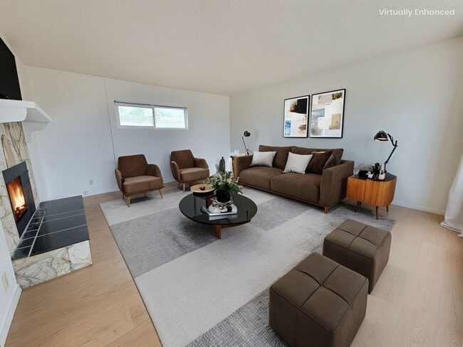 Building Photo - Lower South Shores SFR | 2Bed/2Bath | Swim...